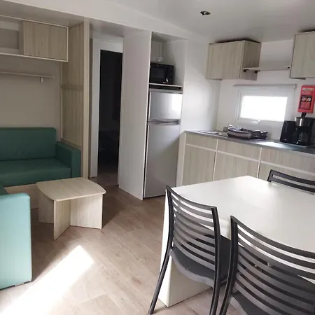 Campingplads Mobilehome Confortable Pour 6 Personnes