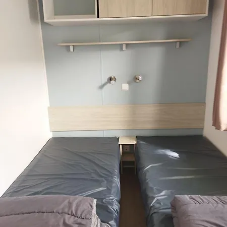 Campsite Mobilehome Confortable Pour 6 Personnes *